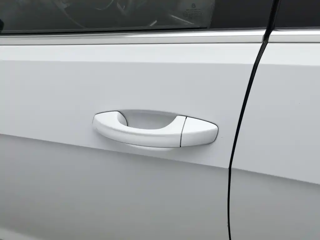 Volkswagen Golf — миниатюра 18