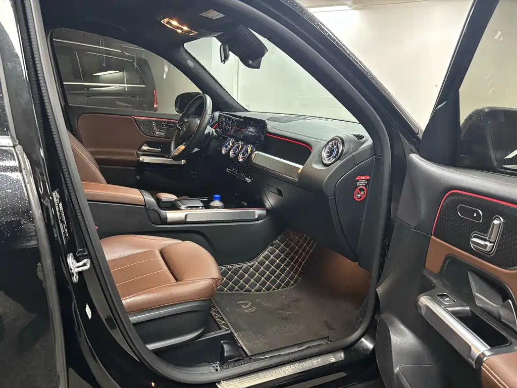 Mercedes-Benz GLB — миниатюра 3