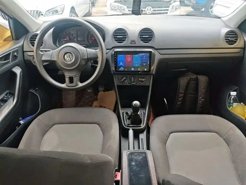 Volkswagen Jetta — миниатюра 10