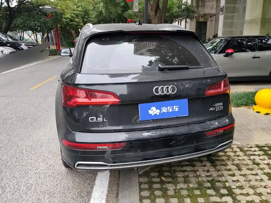 Audi Q5L — миниатюра 4