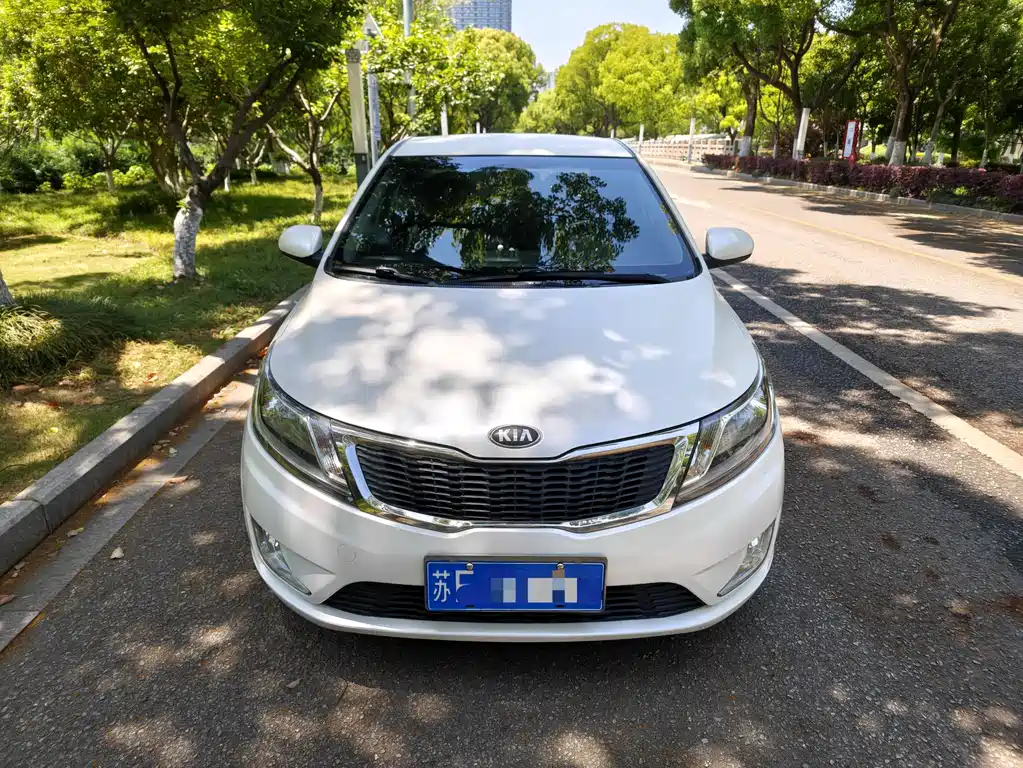 Kia K2 2014