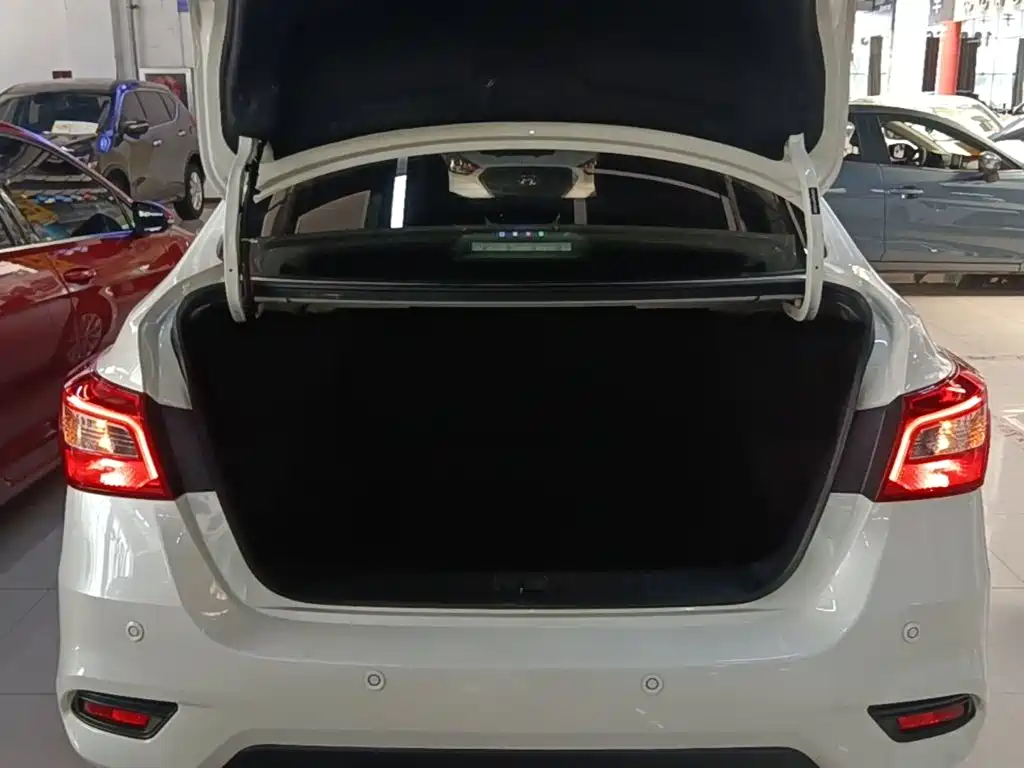 Nissan Sylphy — миниатюра 19