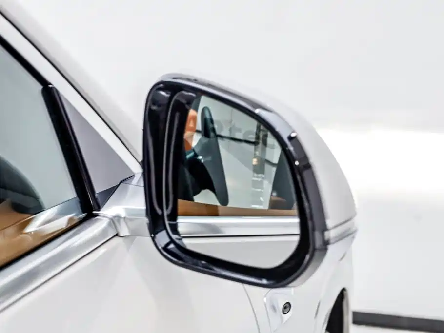 Li Auto Li L6 — миниатюра 16