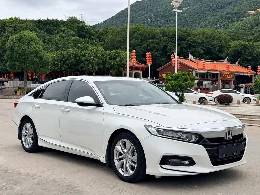 Honda Accord — миниатюра 3