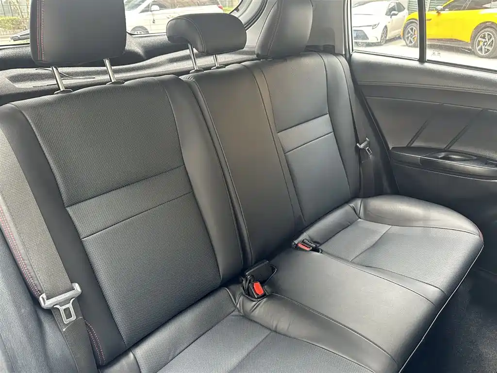 TOYOTA YARIS L ZHIXUAN