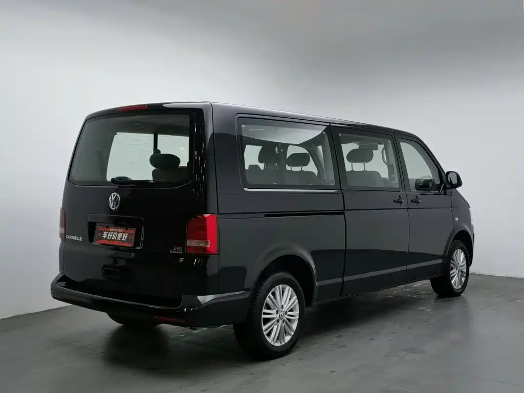 Volkswagen Caravelle — миниатюра 2