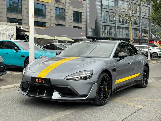 XIAOMI CAR XIAOMI SU7 ULTRA 2025