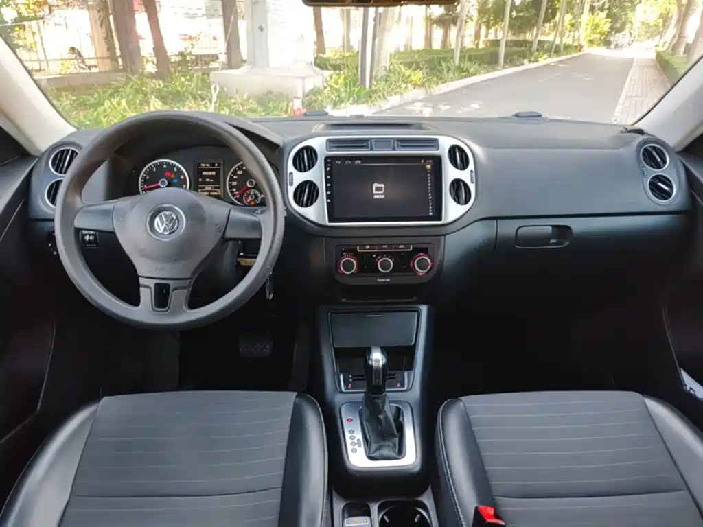 Volkswagen Tiguan — миниатюра 10