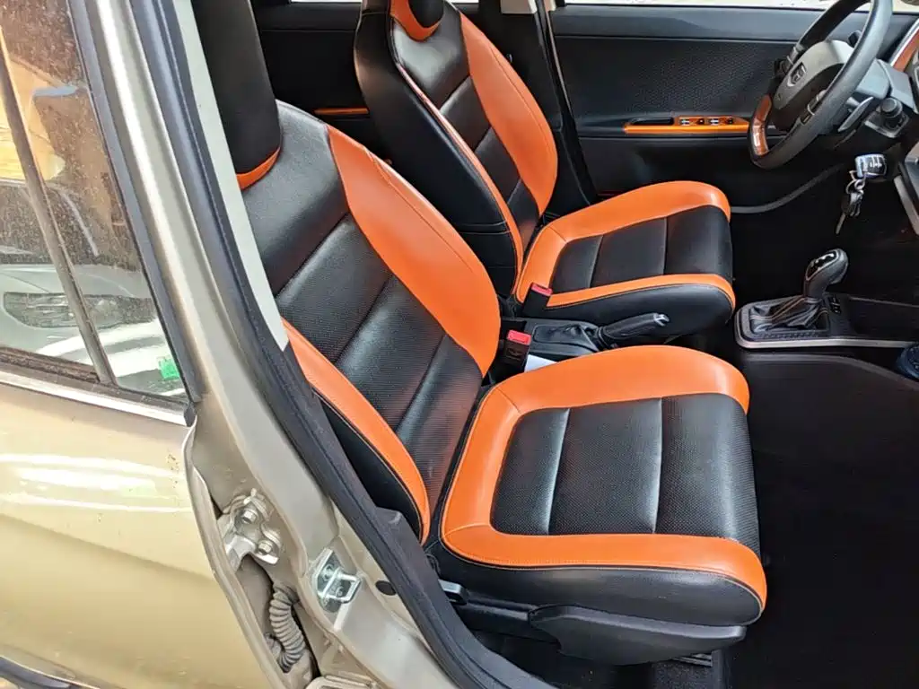 Geely Vision X1 — миниатюра 25
