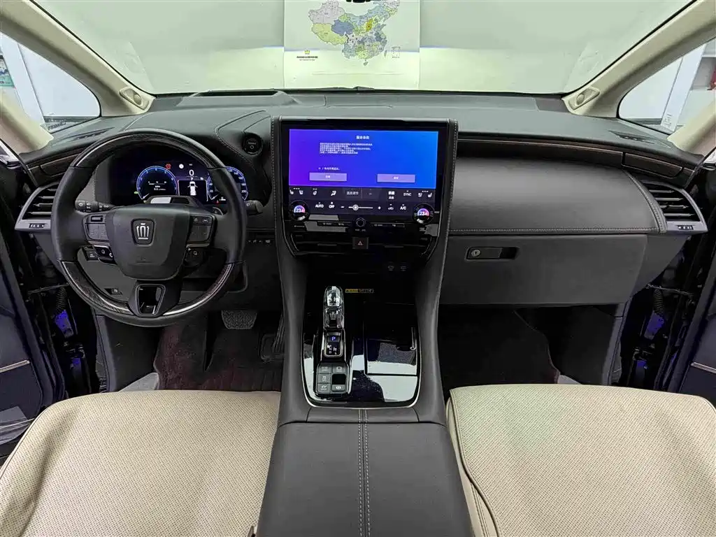 Toyota Vellfire — миниатюра 18