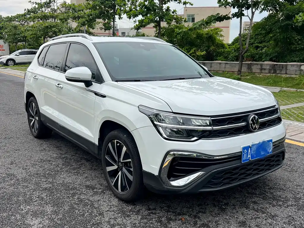 Volkswagen Tharu — миниатюра 3