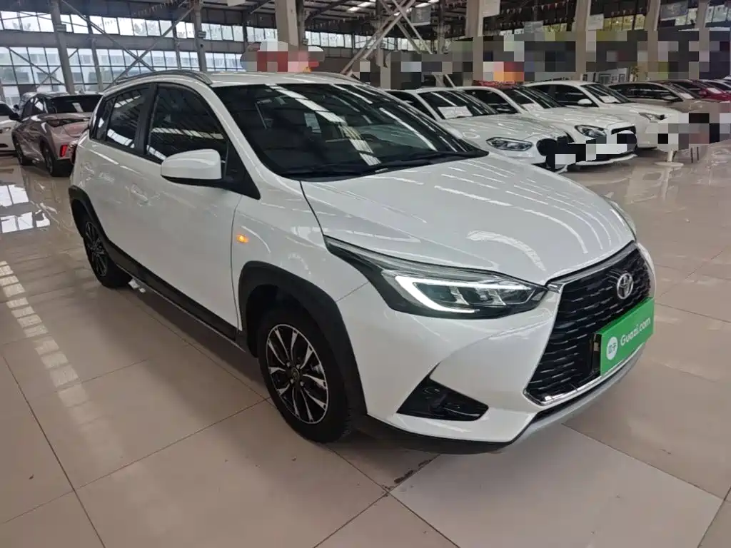 Toyota Yaris L — миниатюра 4