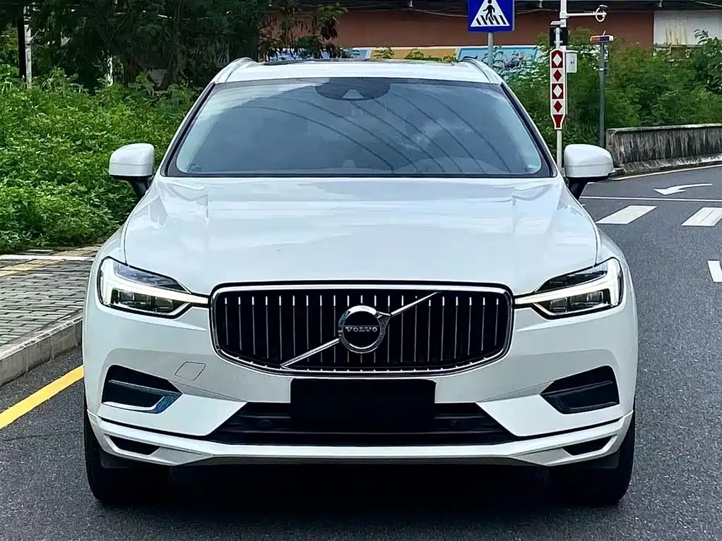 Volvo XC60 2021 T5 Luxury