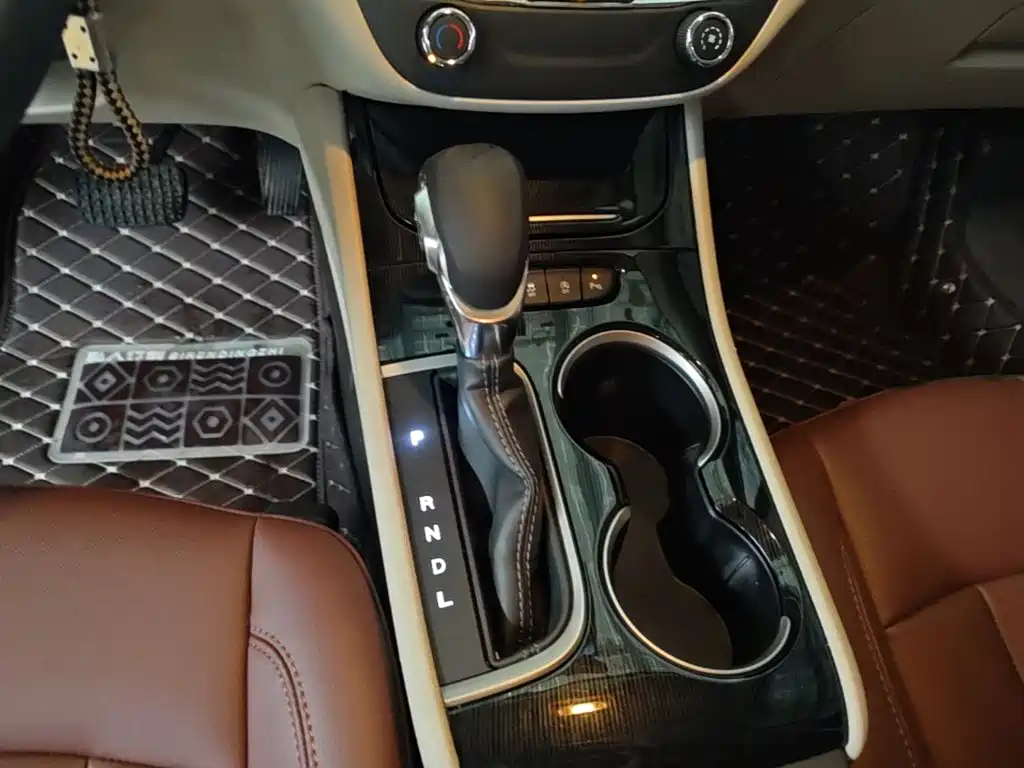 Buick Verano — миниатюра 14