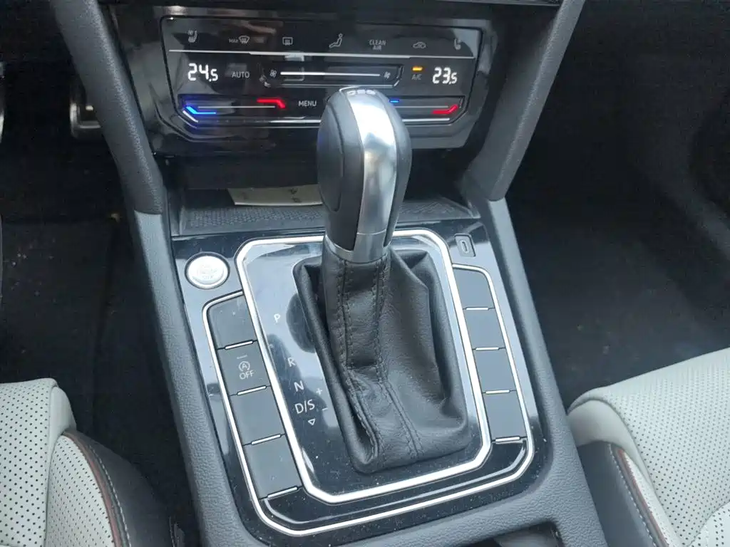 Volkswagen Magotan — миниатюра 10