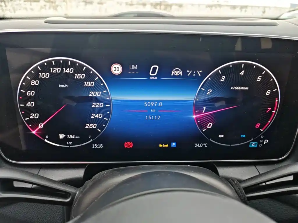 Mercedes-Benz GLC — миниатюра 16