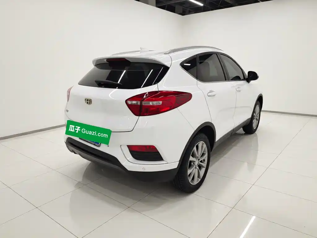 Geely Emgrand GS — миниатюра 4