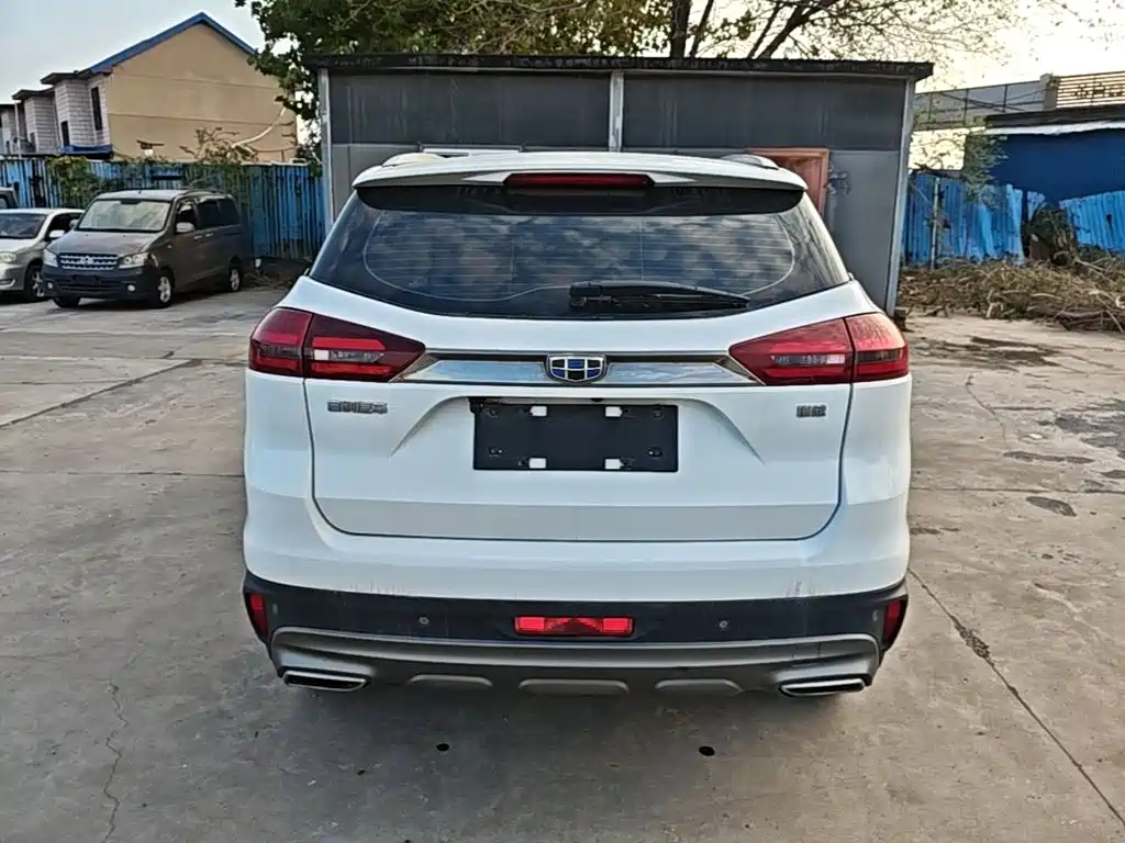 Geely Boyue — миниатюра 6