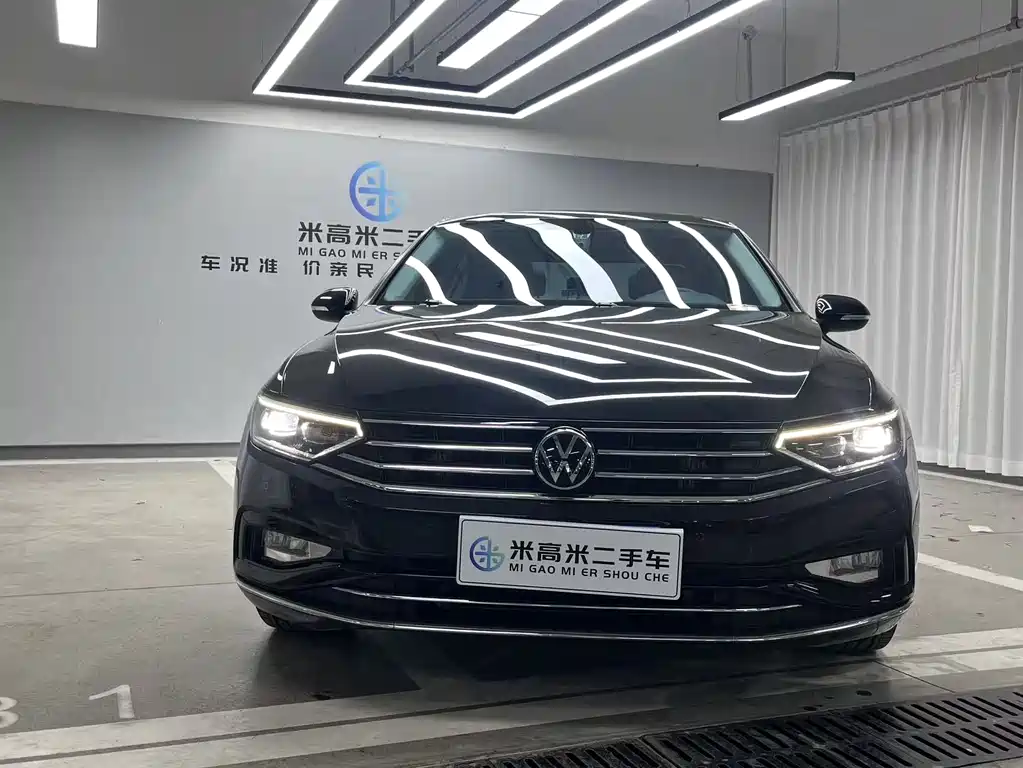 Volkswagen Magotan 2021 330TSI DSG 30