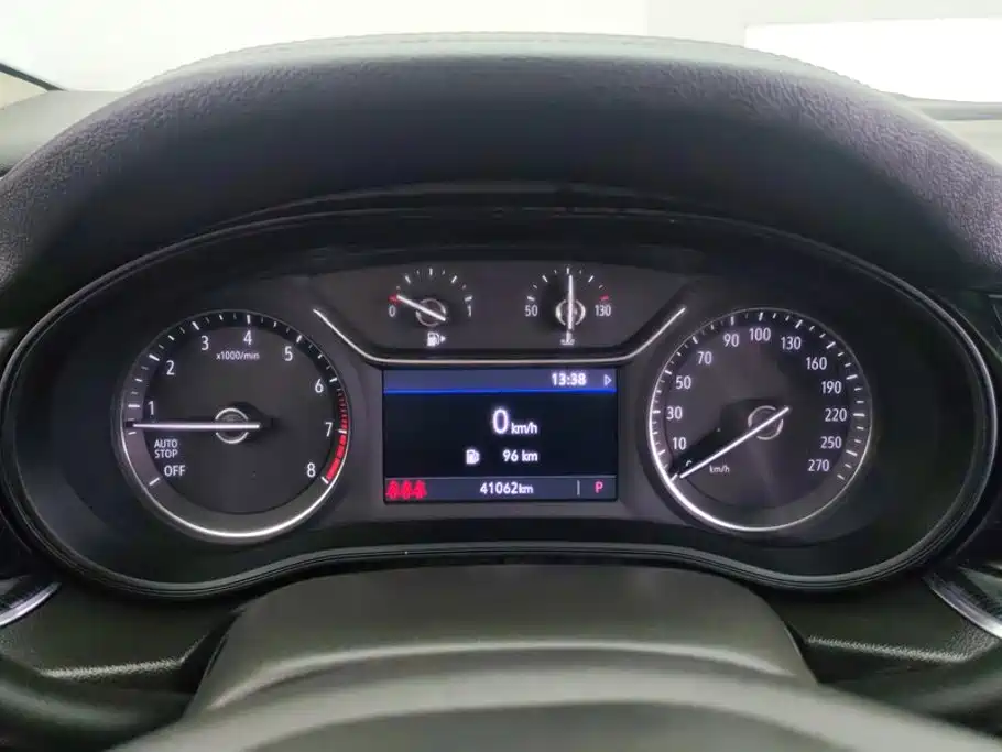 Buick Regal — миниатюра 14