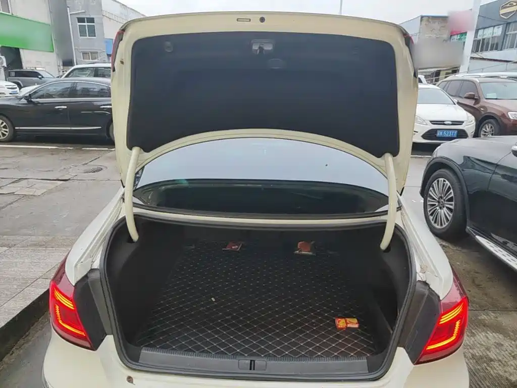Volkswagen CC — миниатюра 19