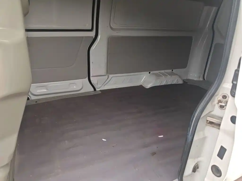 Jinbei Hiace X30L — миниатюра 17