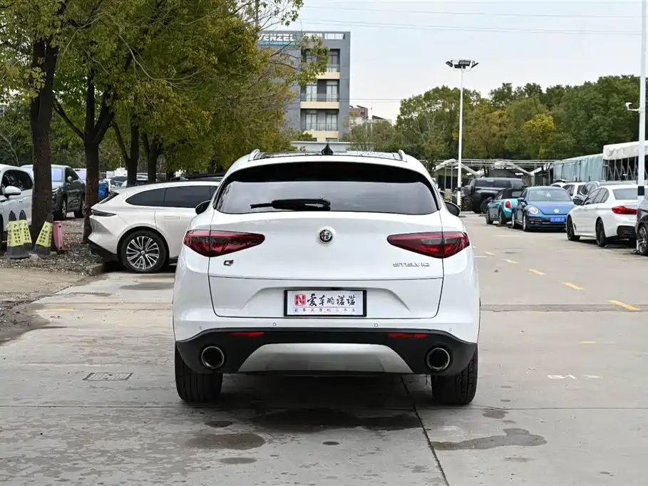 ALFA ROMEO STELVIO