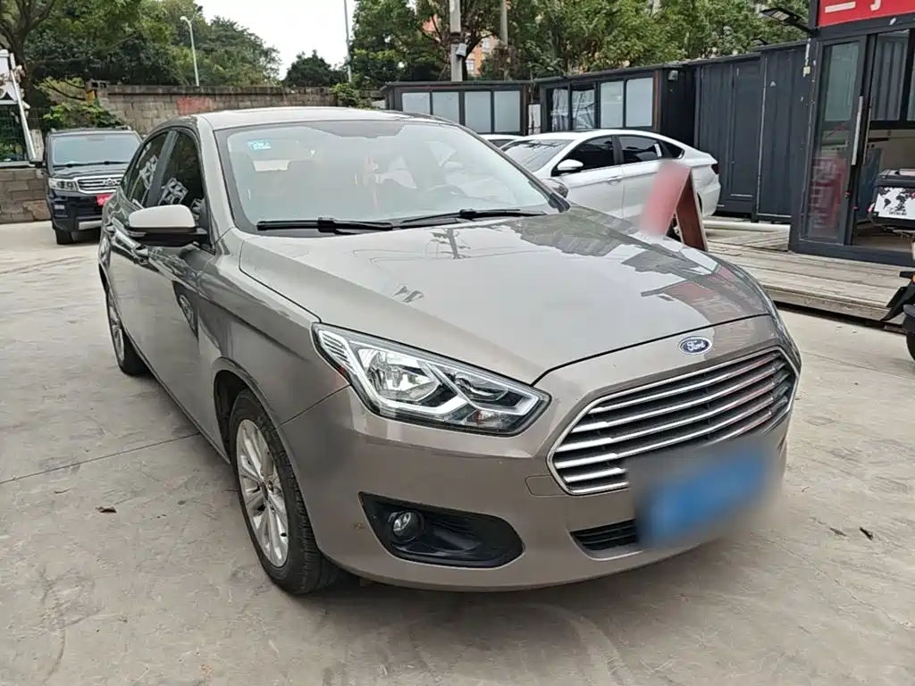 Ford Escort — миниатюра 4