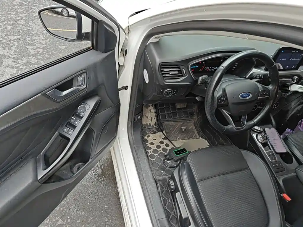Ford Focus — миниатюра 16