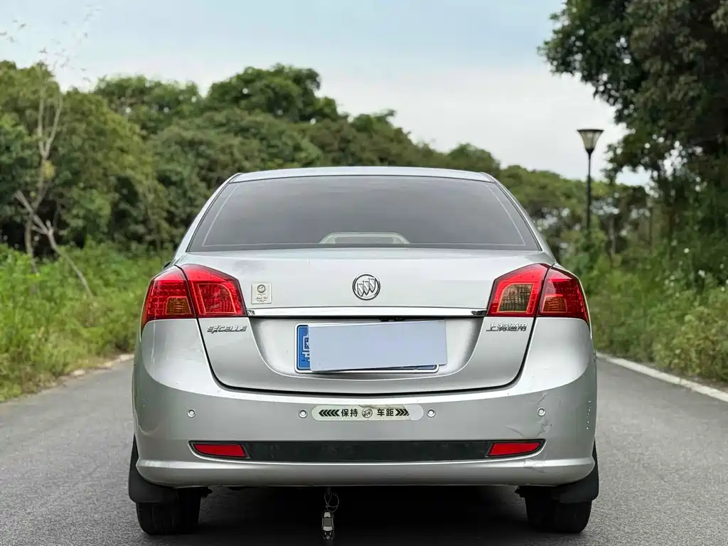 Buick Excelle 2011 1.6LE-AT