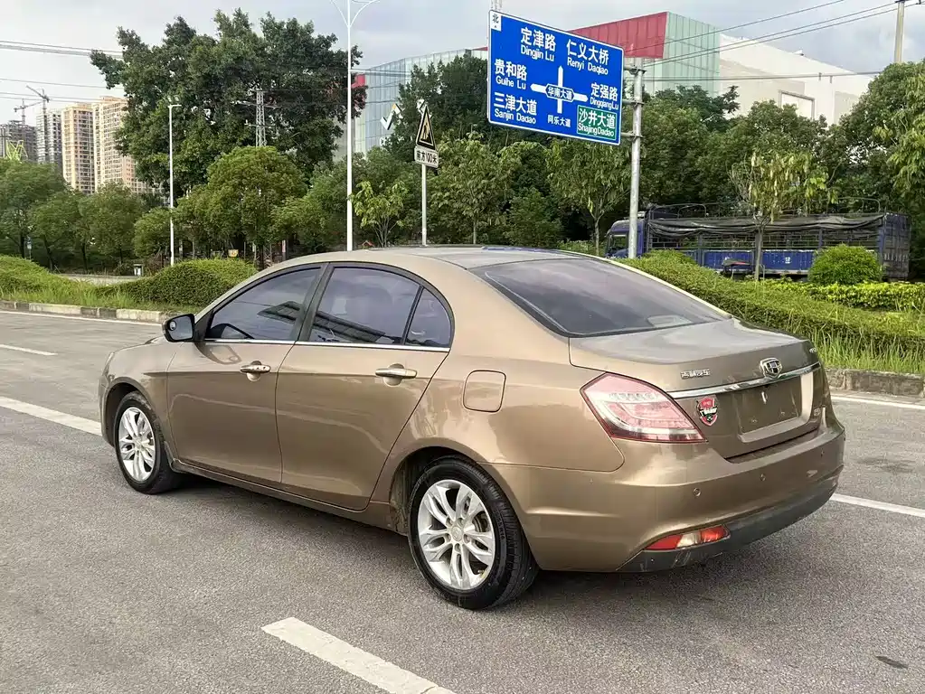 Geely Emgrand 2014 1.5L MT Fashion
