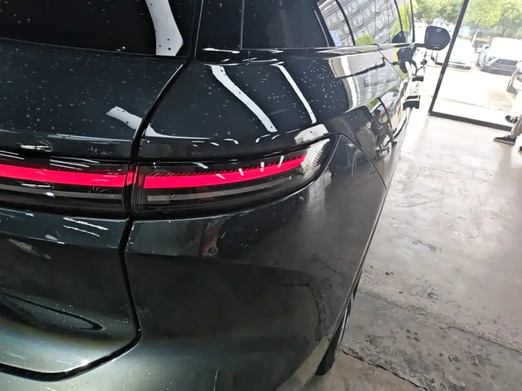 NIO ES8 2023 100kWh