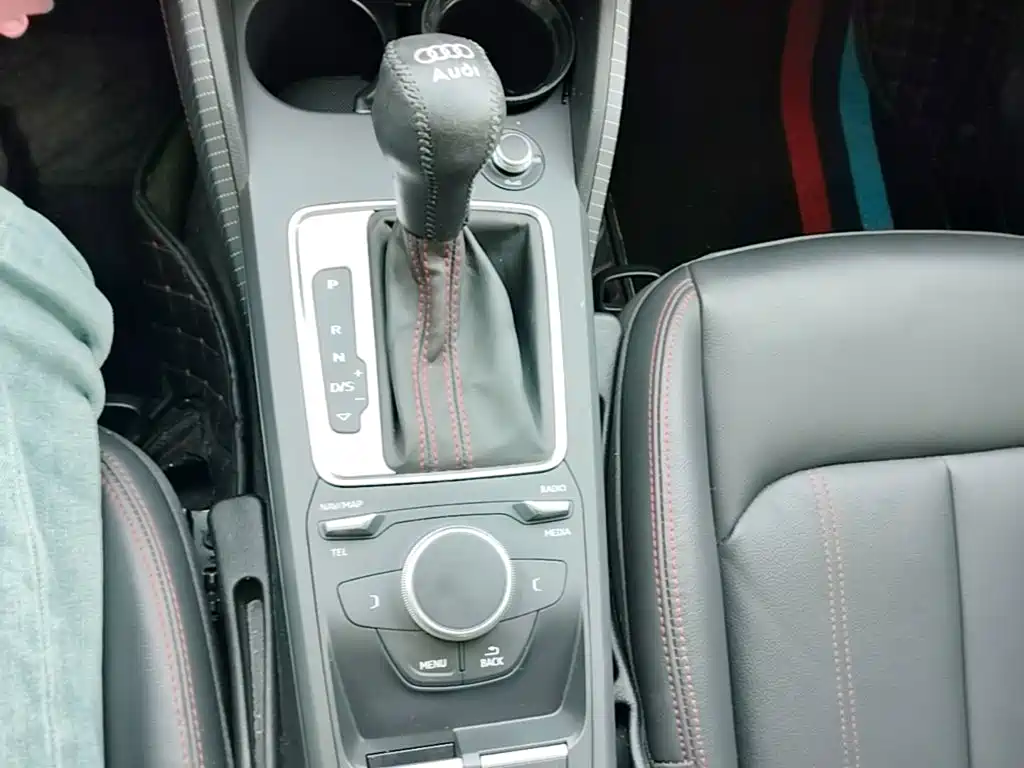 Audi Q2L — миниатюра 14