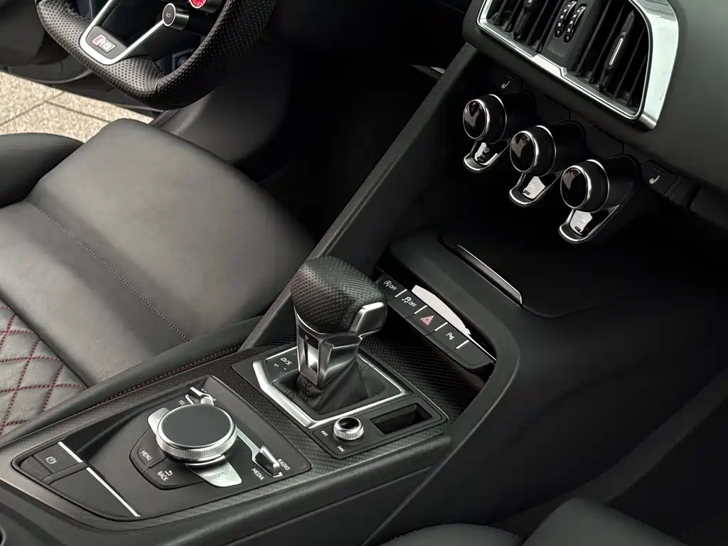 Audi R8 2022 V10 Coupe performance