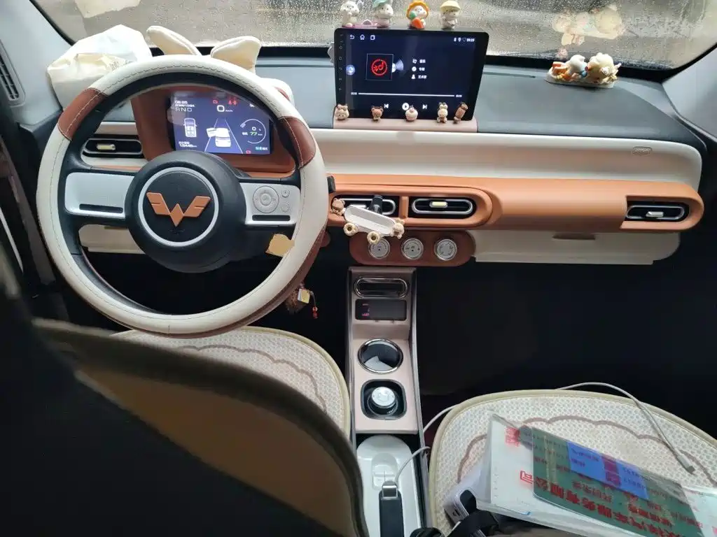 Wuling MINIEV — миниатюра 5