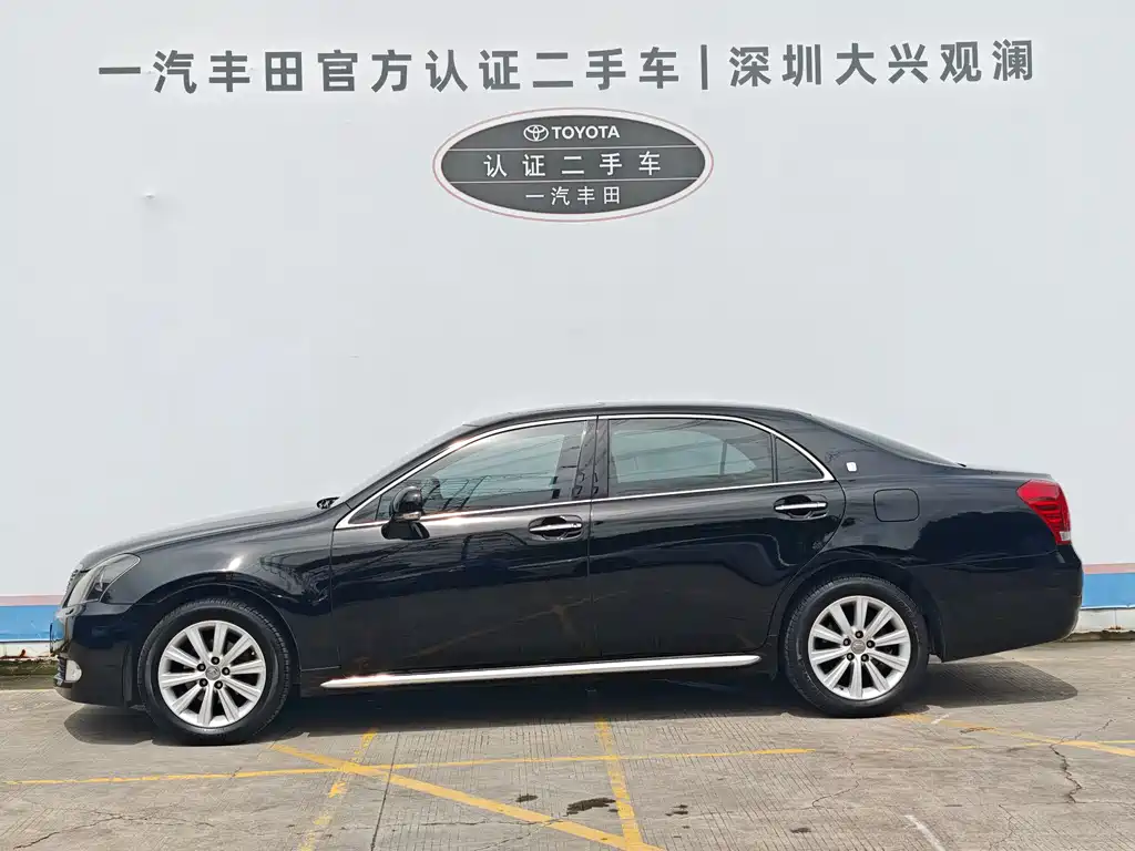 Toyota Crown 2011 2.5L Royal