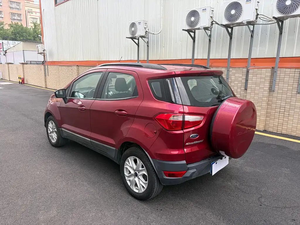Ford Ecosport — миниатюра 8