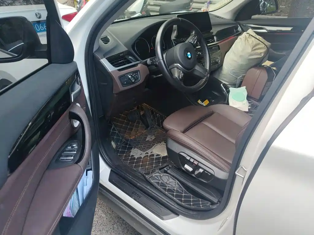 BMW X1 — миниатюра 12