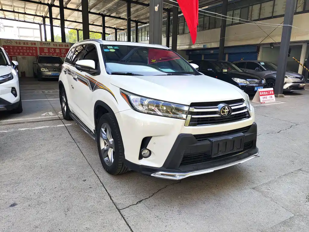 Toyota Highlander — миниатюра 3