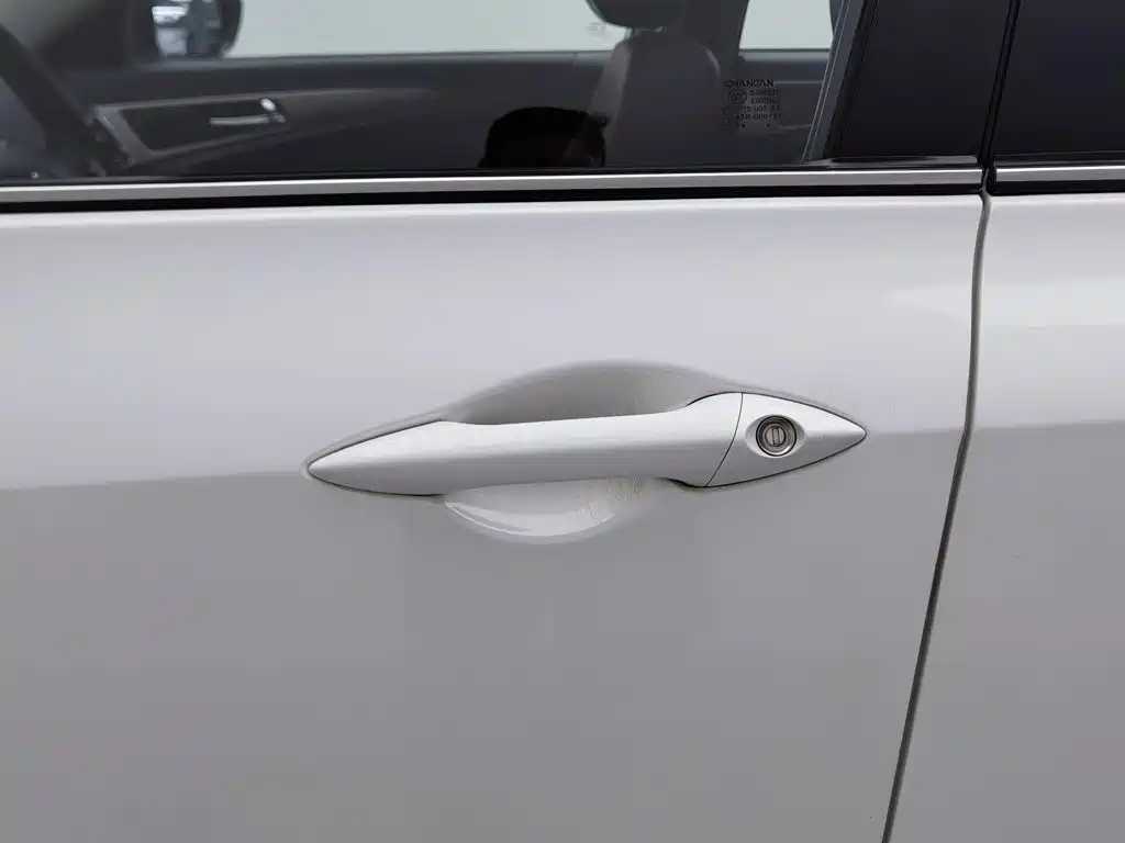 Changan Eado XT — миниатюра 18
