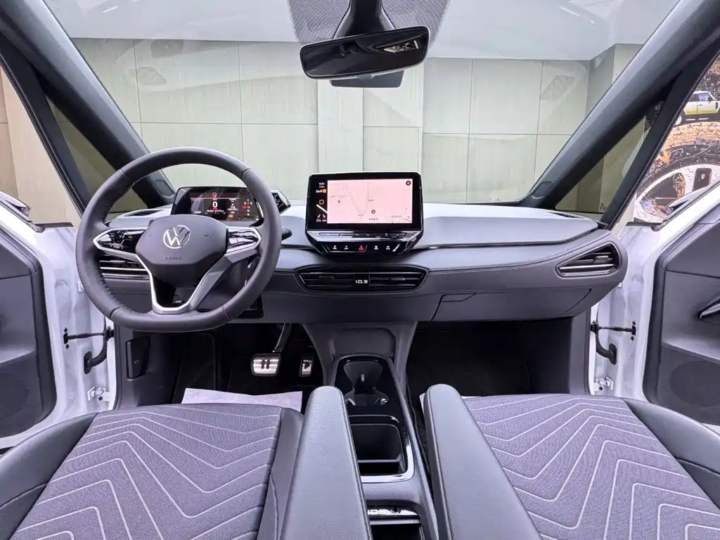 Volkswagen ID.3 — миниатюра 10