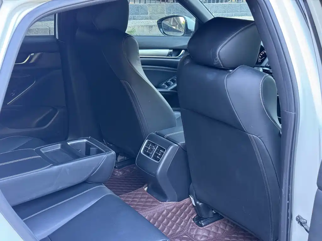 Honda Inspire — миниатюра 13