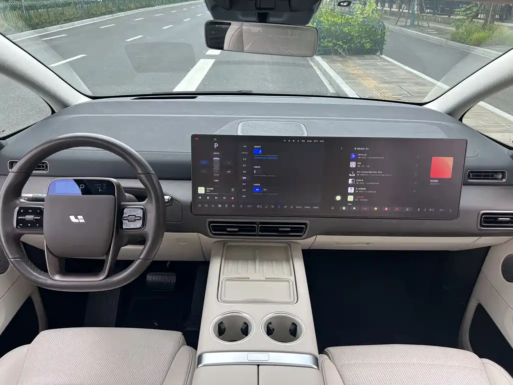 Li Auto Li MEGA — миниатюра 14