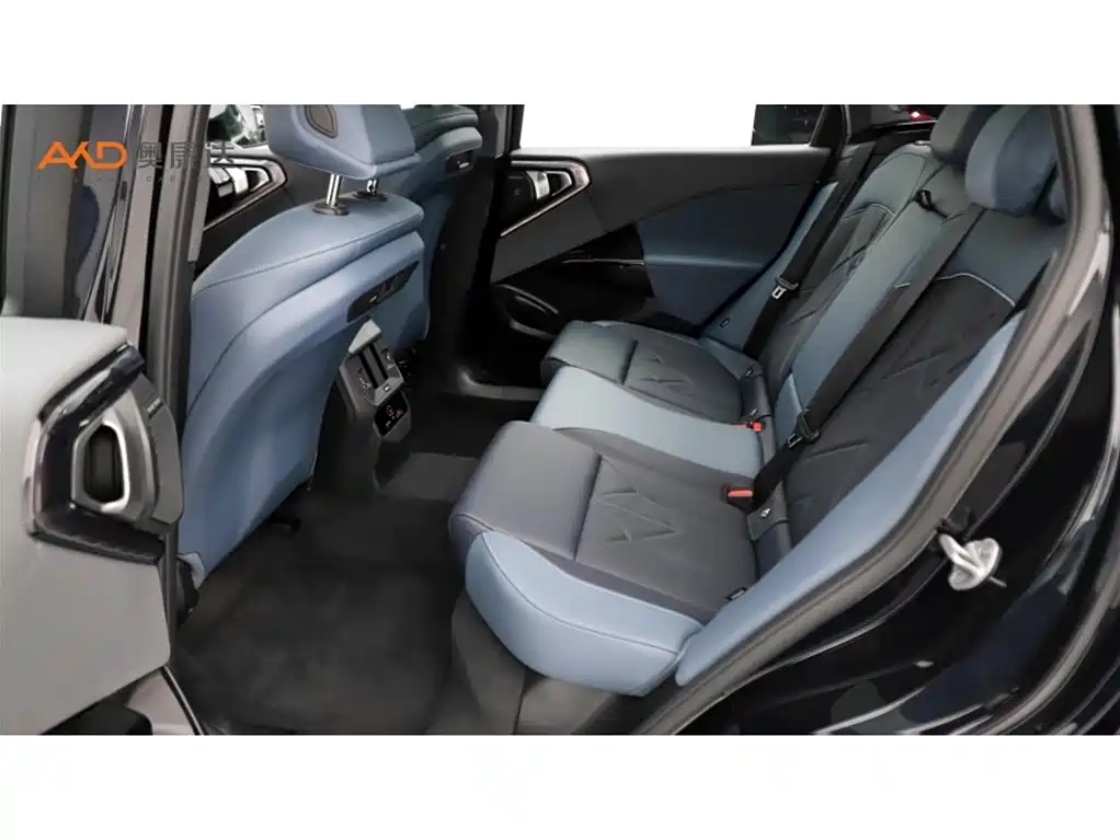 BMW X3 — миниатюра 7