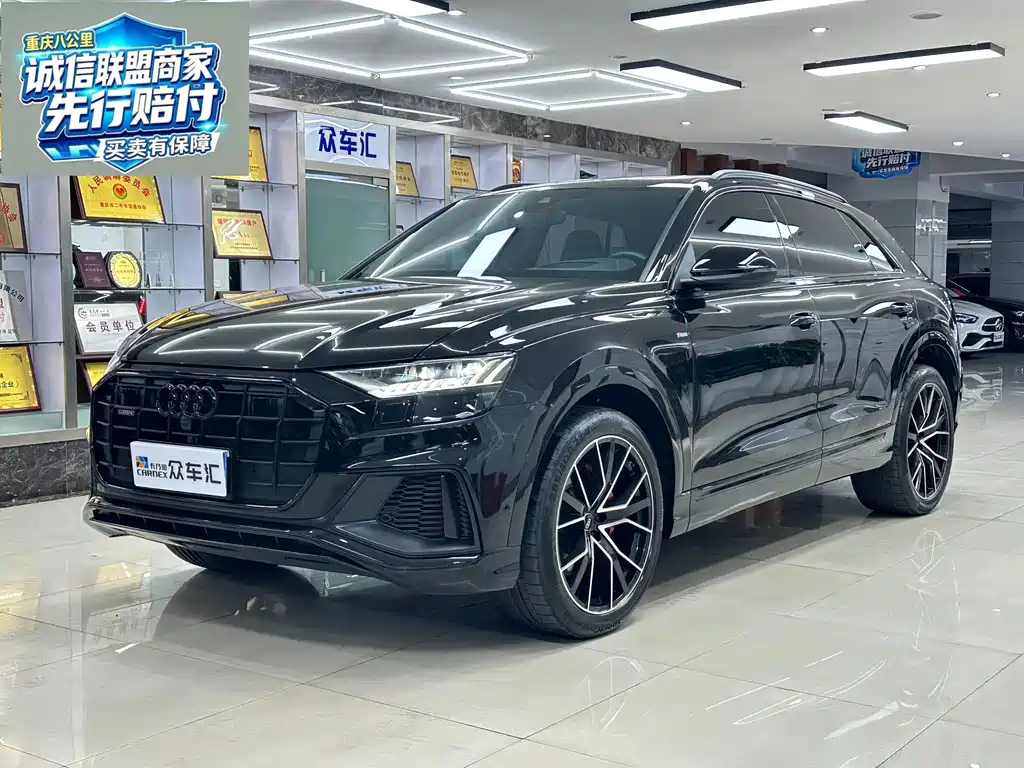 Audi Q8 2022 55 TFSI Premium