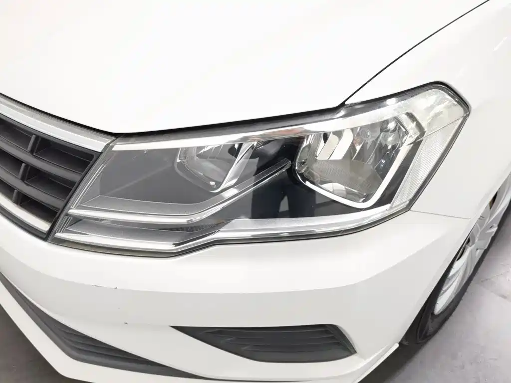 Volkswagen Jetta — миниатюра 7