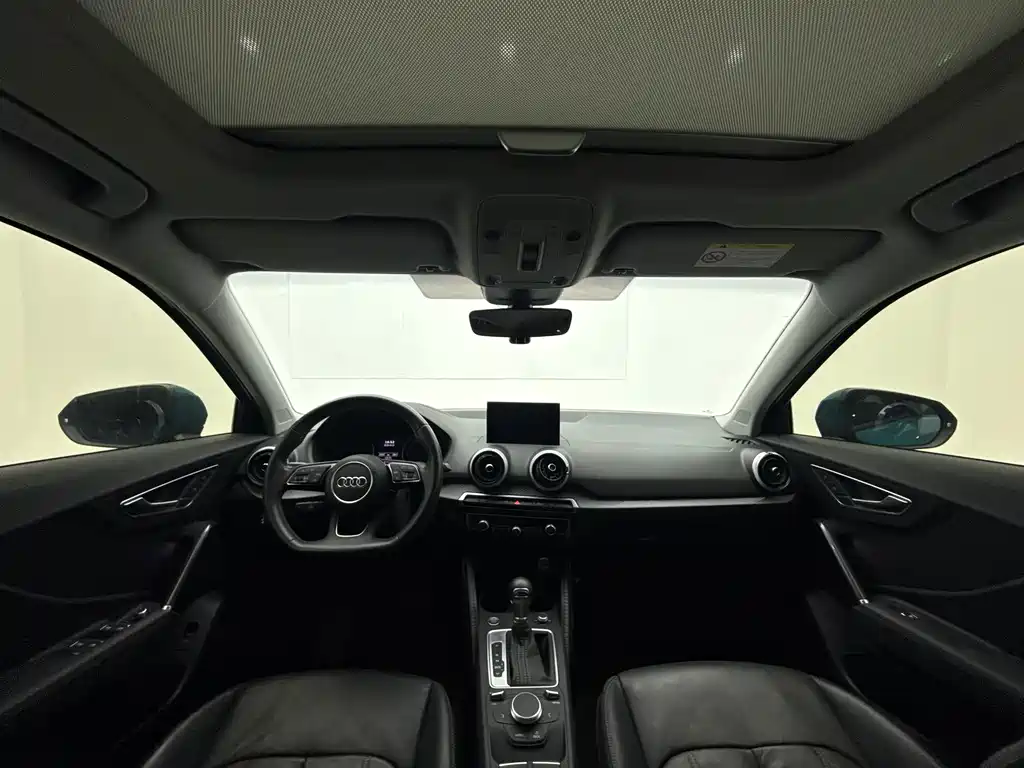 Audi Q2L — миниатюра 10