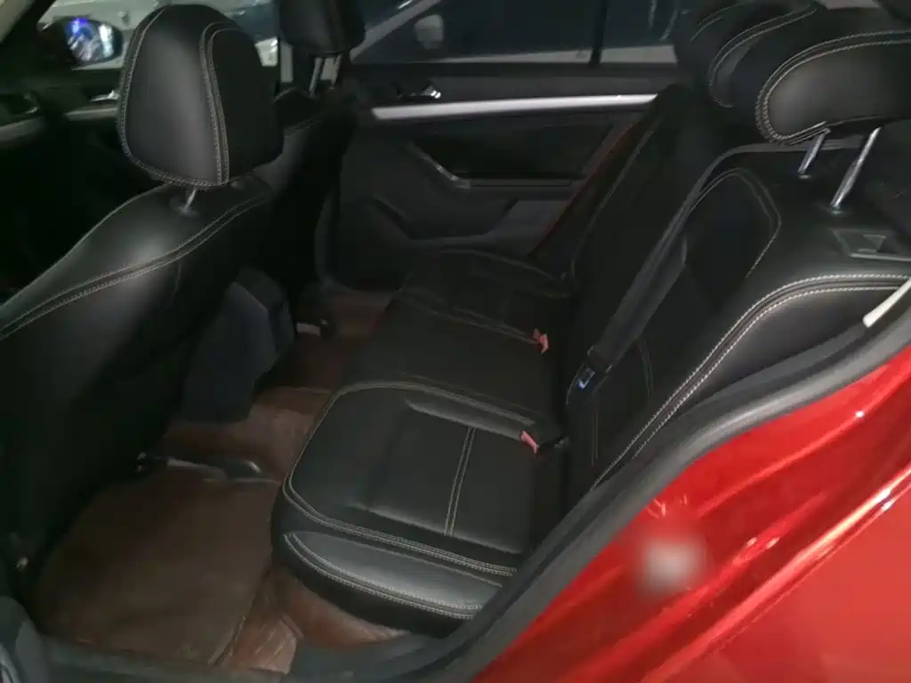Volkswagen Lavida — миниатюра 17