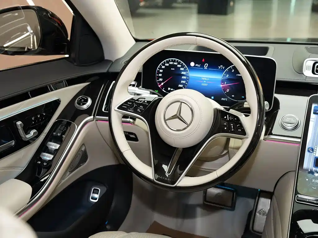 Mercedes-Benz S-Class — миниатюра 16