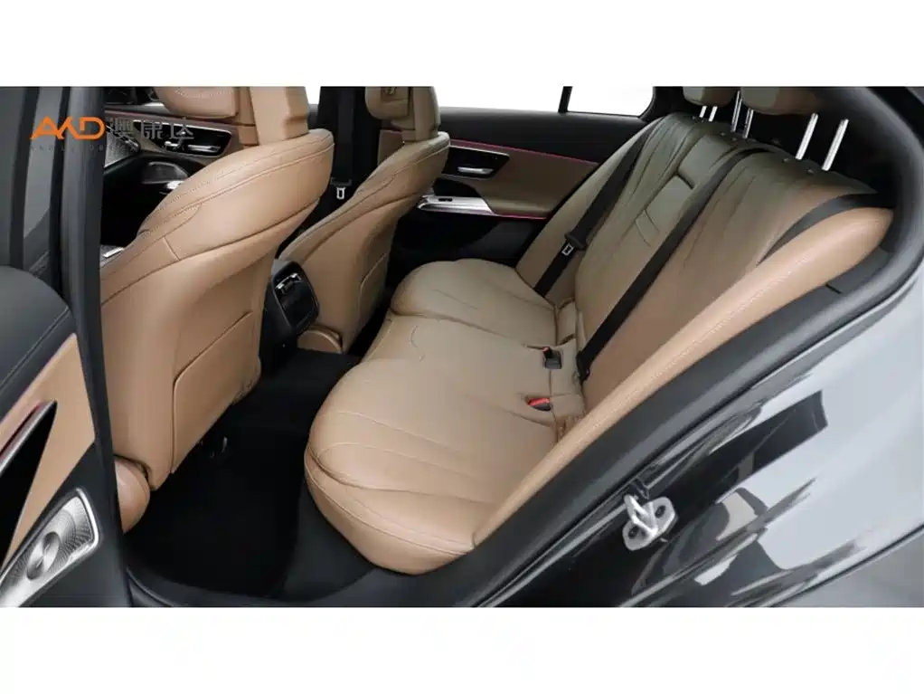 Mercedes-Benz E-Class (Import) — миниатюра 7